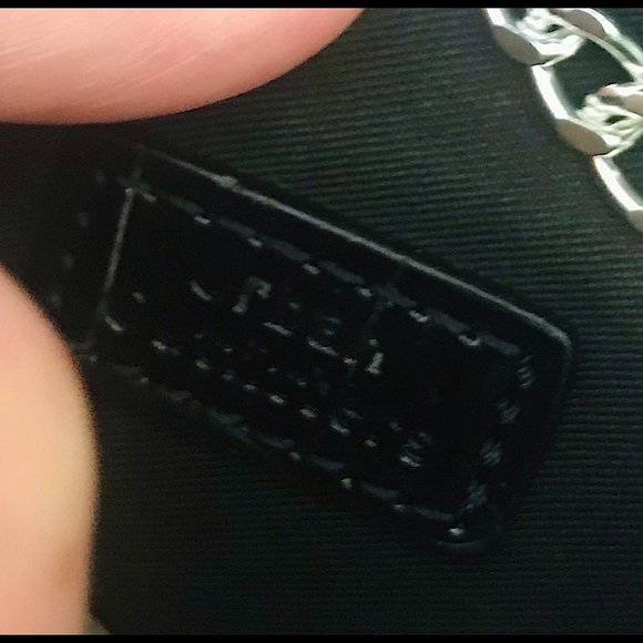 🆕🔥URBAN OUTFITTERS GORGEOUS(HANNAH) STYLISH&CHIC EMBROIDERED TEXTURE CROSDBODY - Picture 9 of 13